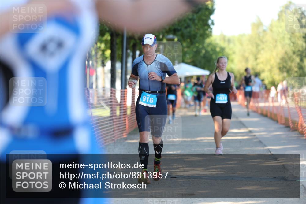07.09.2025 - 19. Norderstedt Triathlon Michael Strokosch http://msf.ph/oto/8813957 07.09.2025 16:26:11 Laufen 530, 913, 916, 1056, 1474 meine-sportfotos.de