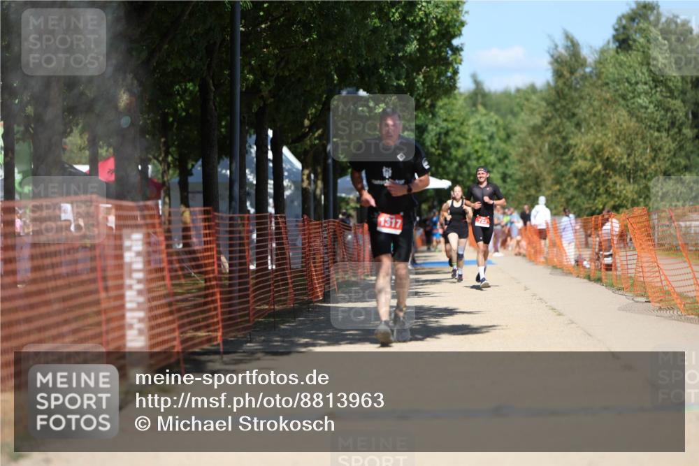 07.09.2025 - 19. Norderstedt Triathlon Michael Strokosch http://msf.ph/oto/8813963 07.09.2025 13:33:23 Laufen 1317, 1344 meine-sportfotos.de