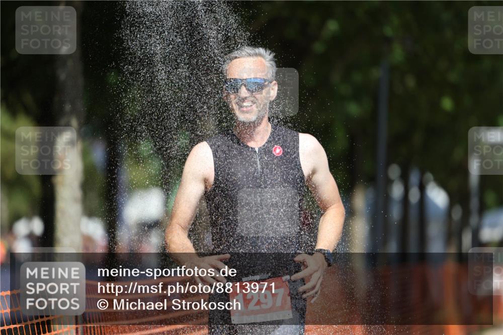 07.09.2025 - 19. Norderstedt Triathlon Michael Strokosch http://msf.ph/oto/8813971 07.09.2025 12:52:57 Laufen 217, 767, 786, 1297 meine-sportfotos.de