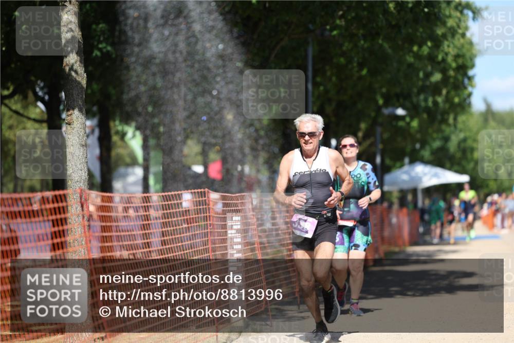 07.09.2025 - 19. Norderstedt Triathlon Michael Strokosch http://msf.ph/oto/8813996 07.09.2025 13:33:34 Laufen 338, 350, 723, 1214 meine-sportfotos.de