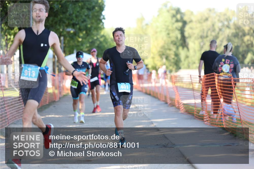 07.09.2025 - 19. Norderstedt Triathlon Michael Strokosch http://msf.ph/oto/8814001 07.09.2025 16:26:19 Laufen 401, 913, 1485 meine-sportfotos.de