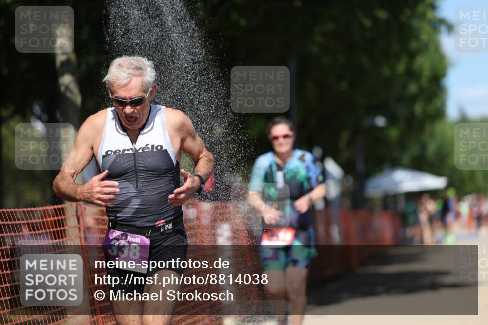 07.09.2025 - 19. Norderstedt Triathlon Michael Strokosch http://msf.ph/oto/8814038 07.09.2025 13:33:37 Laufen 338, 350, 723, 1214 meine-sportfotos.de