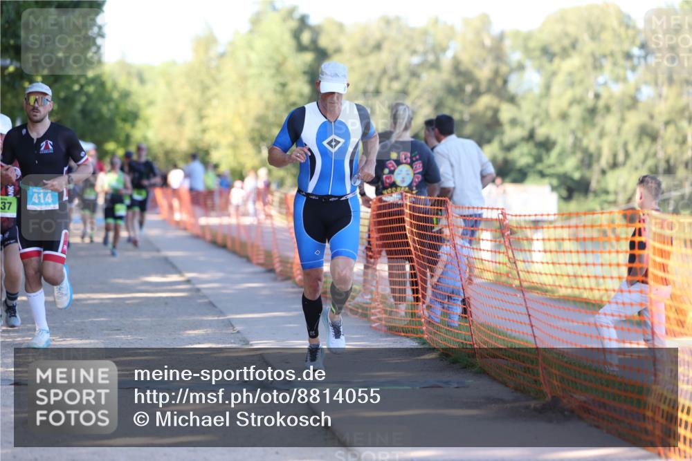 07.09.2025 - 19. Norderstedt Triathlon Michael Strokosch http://msf.ph/oto/8814055 07.09.2025 16:26:28 Laufen 414, 437, 542, 1563, 1565 meine-sportfotos.de