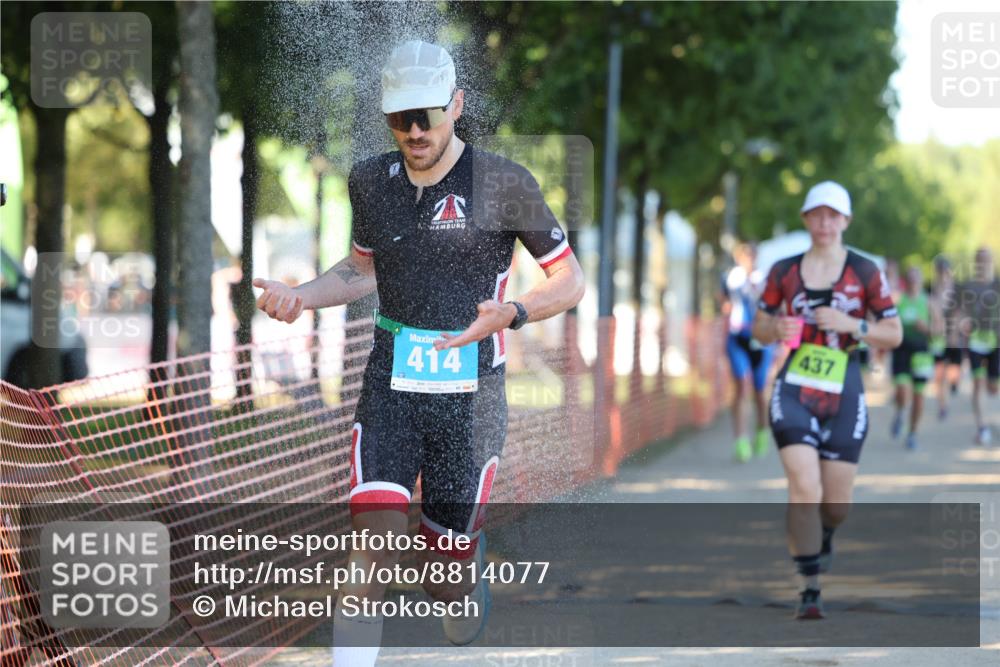 07.09.2025 - 19. Norderstedt Triathlon Michael Strokosch http://msf.ph/oto/8814077 07.09.2025 16:26:30 Laufen 414, 437, 542, 1563, 1565, 1591 meine-sportfotos.de