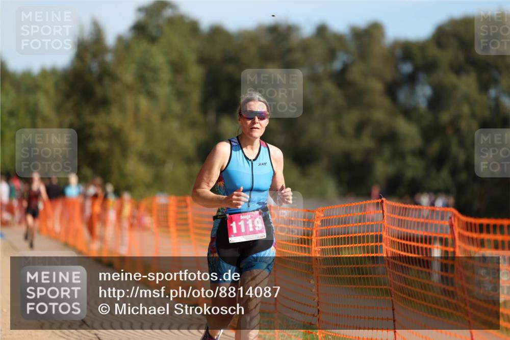 07.09.2025 - 19. Norderstedt Triathlon Michael Strokosch http://msf.ph/oto/8814087 07.09.2025 10:45:03 Laufen 108, 131, 1111, 1119 meine-sportfotos.de
