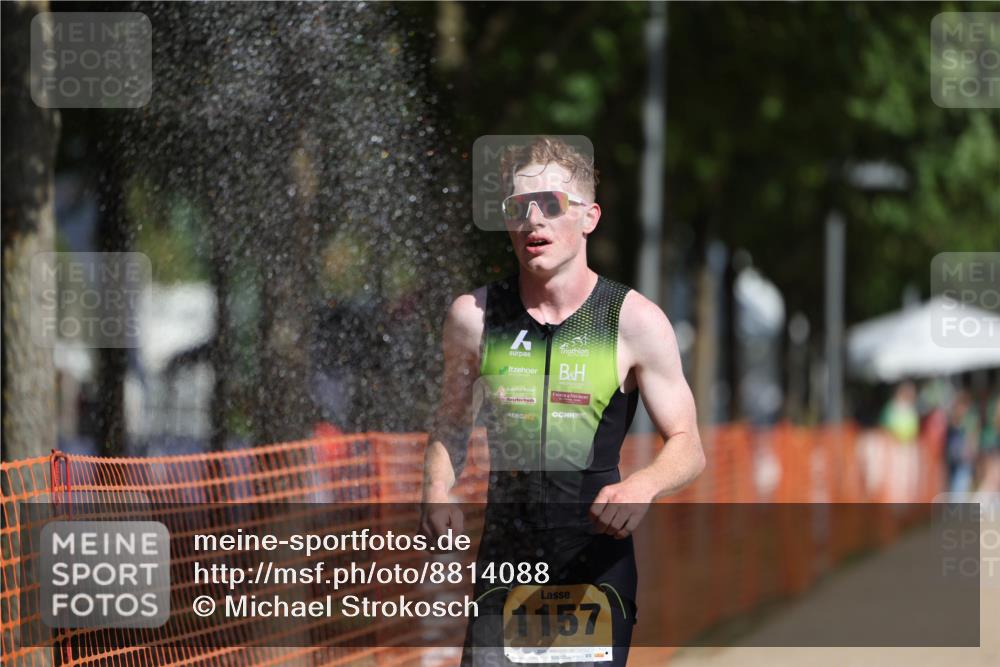 07.09.2025 - 19. Norderstedt Triathlon Michael Strokosch http://msf.ph/oto/8814088 07.09.2025 11:43:40 Laufen 1157, 1390 meine-sportfotos.de