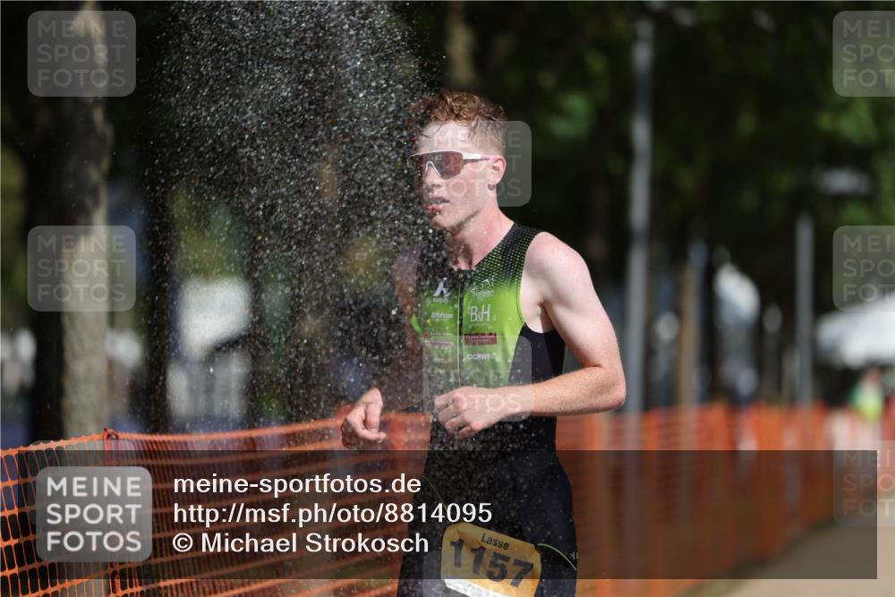 07.09.2025 - 19. Norderstedt Triathlon Michael Strokosch http://msf.ph/oto/8814095 07.09.2025 11:43:40 Laufen 1157, 1390 meine-sportfotos.de