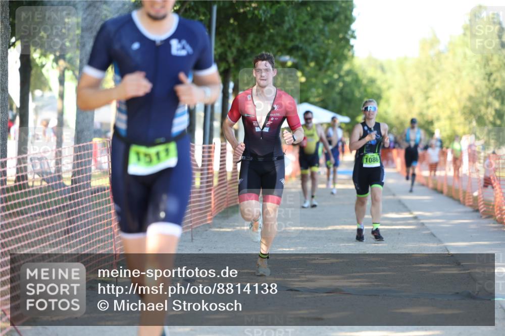 07.09.2025 - 19. Norderstedt Triathlon Michael Strokosch http://msf.ph/oto/8814138 07.09.2025 16:26:39 Laufen 542, 1086, 1102, 1563, 1571, 1591 meine-sportfotos.de