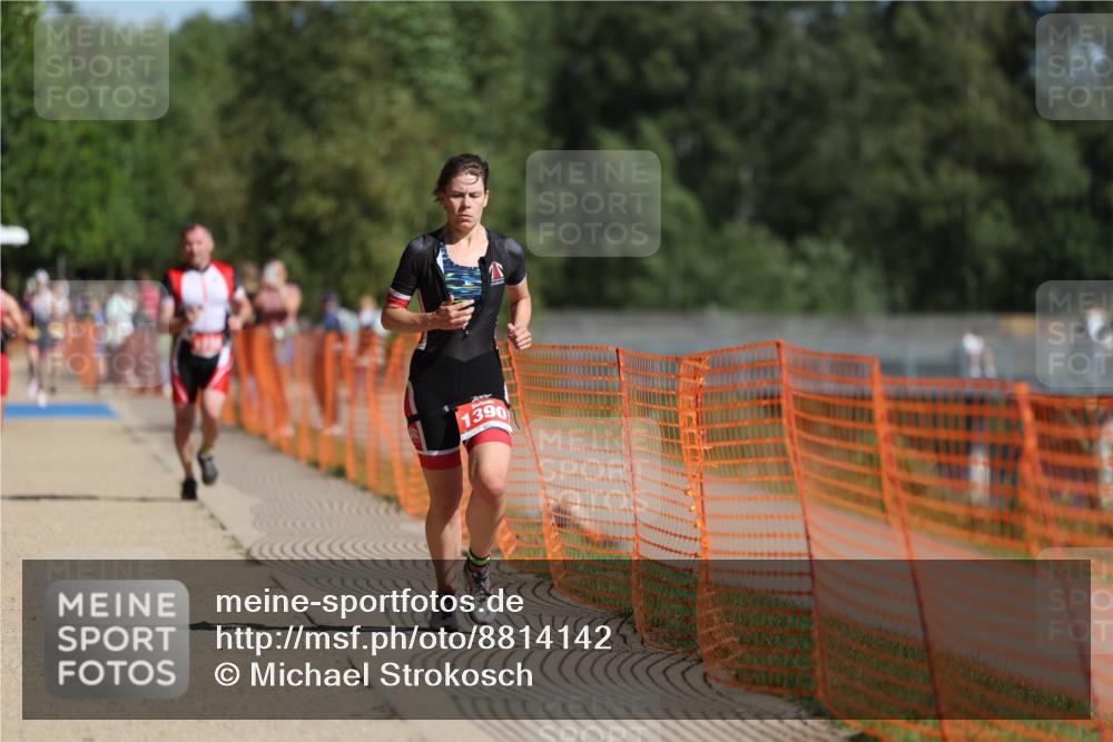 07.09.2025 - 19. Norderstedt Triathlon Michael Strokosch http://msf.ph/oto/8814142 07.09.2025 11:43:42 Laufen 1157, 1236, 1390 meine-sportfotos.de
