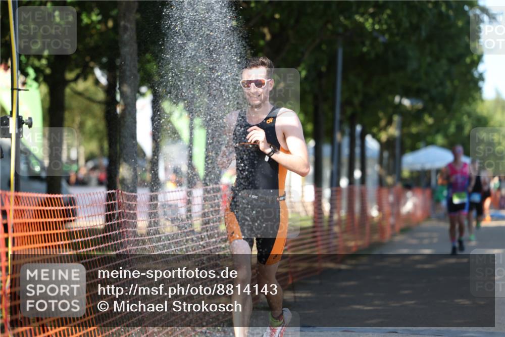 07.09.2025 - 19. Norderstedt Triathlon Michael Strokosch http://msf.ph/oto/8814143 07.09.2025 15:29:32 Laufen 395, 1022, 1029, 1478 meine-sportfotos.de