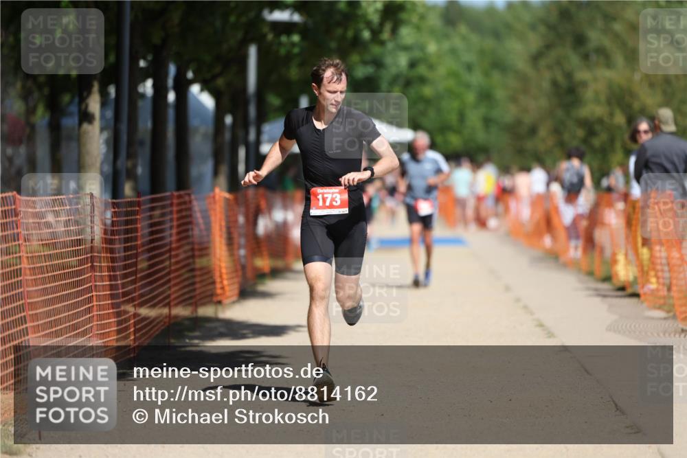 07.09.2025 - 19. Norderstedt Triathlon Michael Strokosch http://msf.ph/oto/8814162 07.09.2025 12:53:14 Laufen 173 meine-sportfotos.de