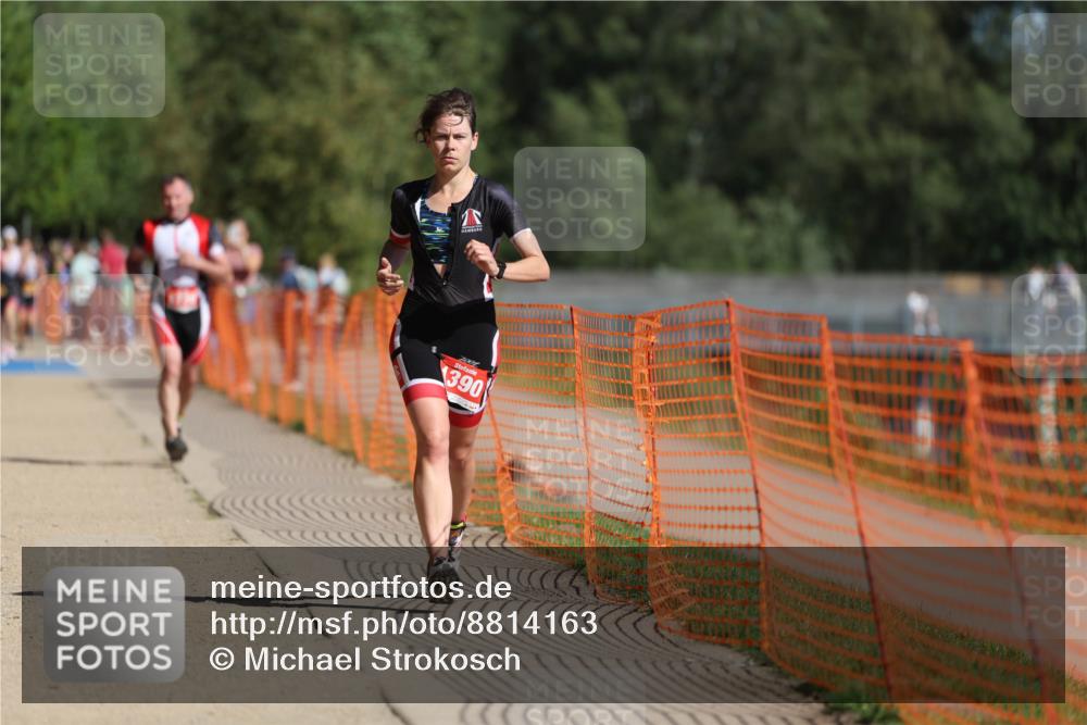 07.09.2025 - 19. Norderstedt Triathlon Michael Strokosch http://msf.ph/oto/8814163 07.09.2025 11:43:43 Laufen 1157, 1196, 1236, 1390 meine-sportfotos.de