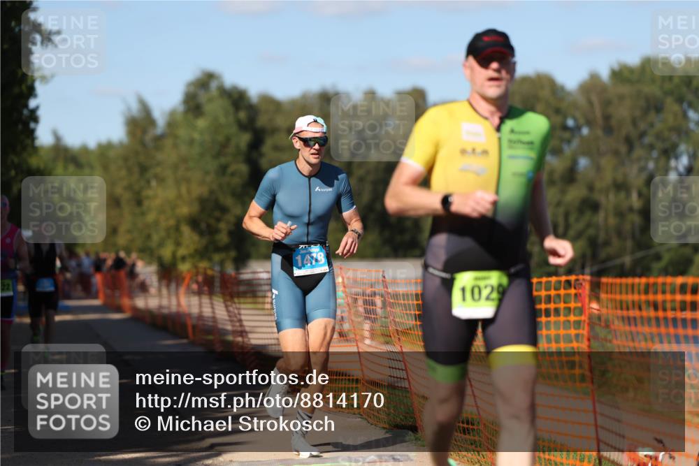 07.09.2025 - 19. Norderstedt Triathlon Michael Strokosch http://msf.ph/oto/8814170 07.09.2025 15:29:34 Laufen 395, 1022, 1029, 1478 meine-sportfotos.de