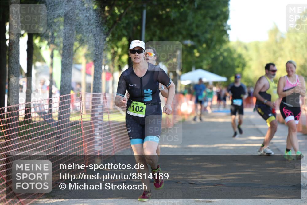 07.09.2025 - 19. Norderstedt Triathlon Michael Strokosch http://msf.ph/oto/8814189 07.09.2025 16:26:47 Laufen 536, 1102, 1472, 1523, 1528, 1624 meine-sportfotos.de