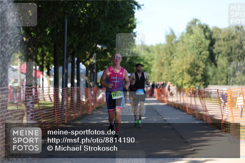 07.09.2025 - 19. Norderstedt Triathlon Michael Strokosch http://msf.ph/oto/8814190 07.09.2025 15:29:36 Laufen 395, 1022, 1029, 1434, 1478 meine-sportfotos.de