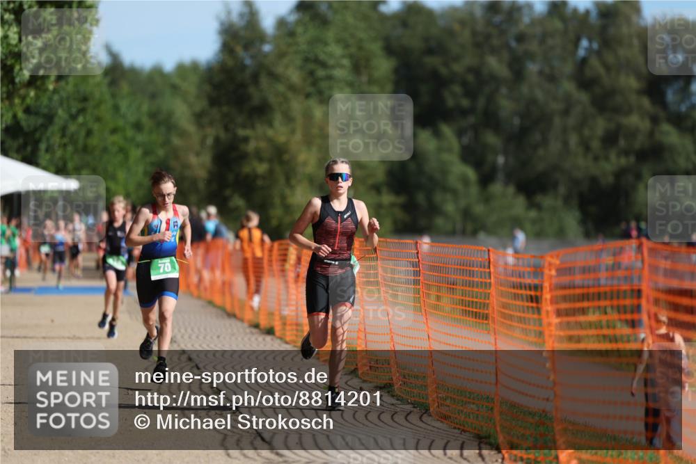 07.09.2025 - 19. Norderstedt Triathlon Michael Strokosch http://msf.ph/oto/8814201 07.09.2025 10:45:11 Laufen 70, 114, 682 meine-sportfotos.de