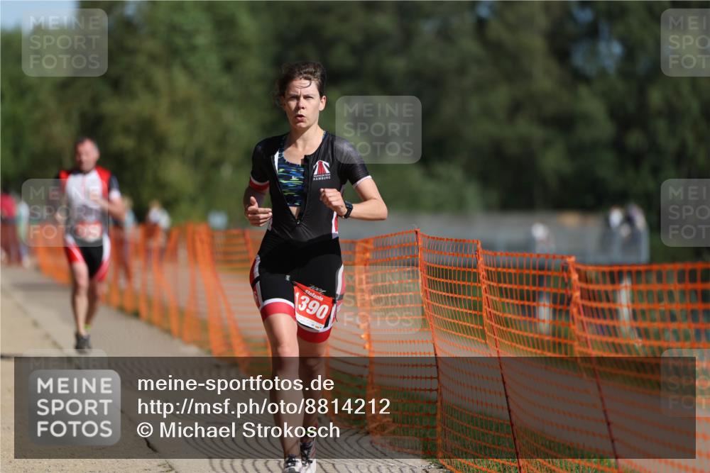 07.09.2025 - 19. Norderstedt Triathlon Michael Strokosch http://msf.ph/oto/8814212 07.09.2025 11:43:44 Laufen 1157, 1196, 1236, 1390 meine-sportfotos.de