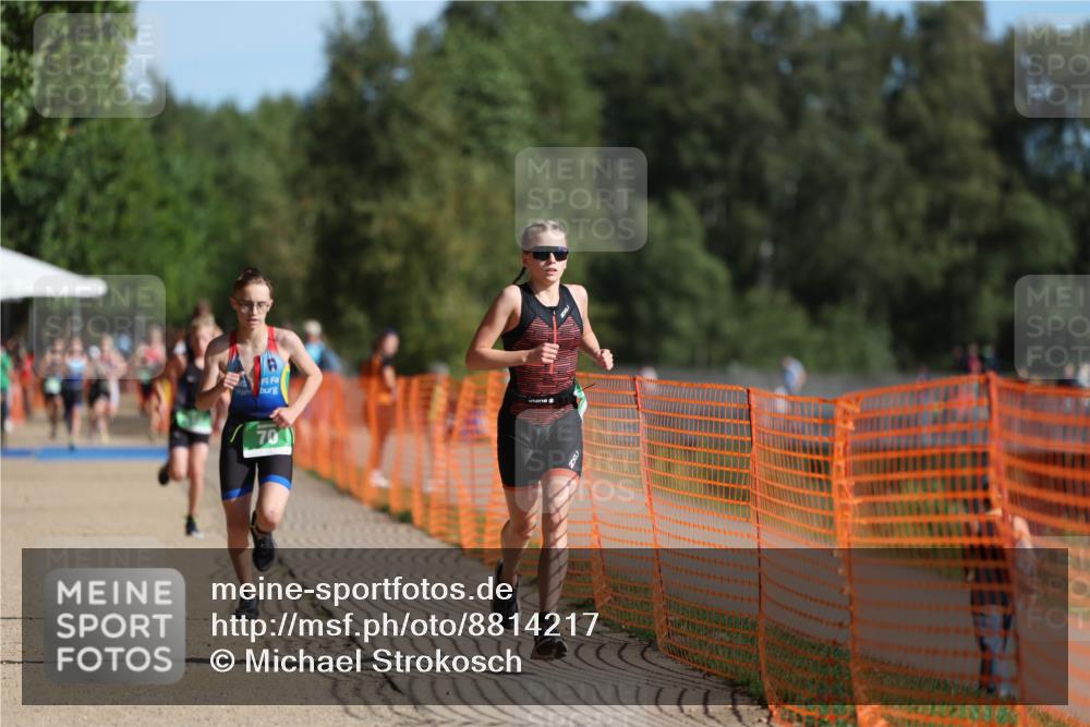 07.09.2025 - 19. Norderstedt Triathlon Michael Strokosch http://msf.ph/oto/8814217 07.09.2025 10:45:11 Laufen 70, 114, 682 meine-sportfotos.de