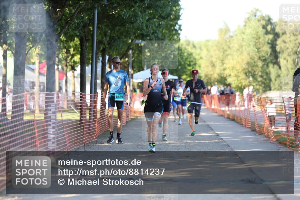 07.09.2025 - 19. Norderstedt Triathlon Michael Strokosch http://msf.ph/oto/8814237 07.09.2025 16:27:04 Laufen 1073, 1529, 1610 meine-sportfotos.de