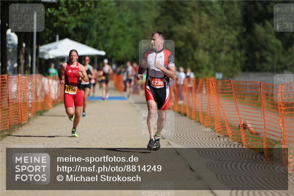 07.09.2025 - 19. Norderstedt Triathlon Michael Strokosch http://msf.ph/oto/8814249 07.09.2025 11:43:46 Laufen 1196, 1236, 1390 meine-sportfotos.de