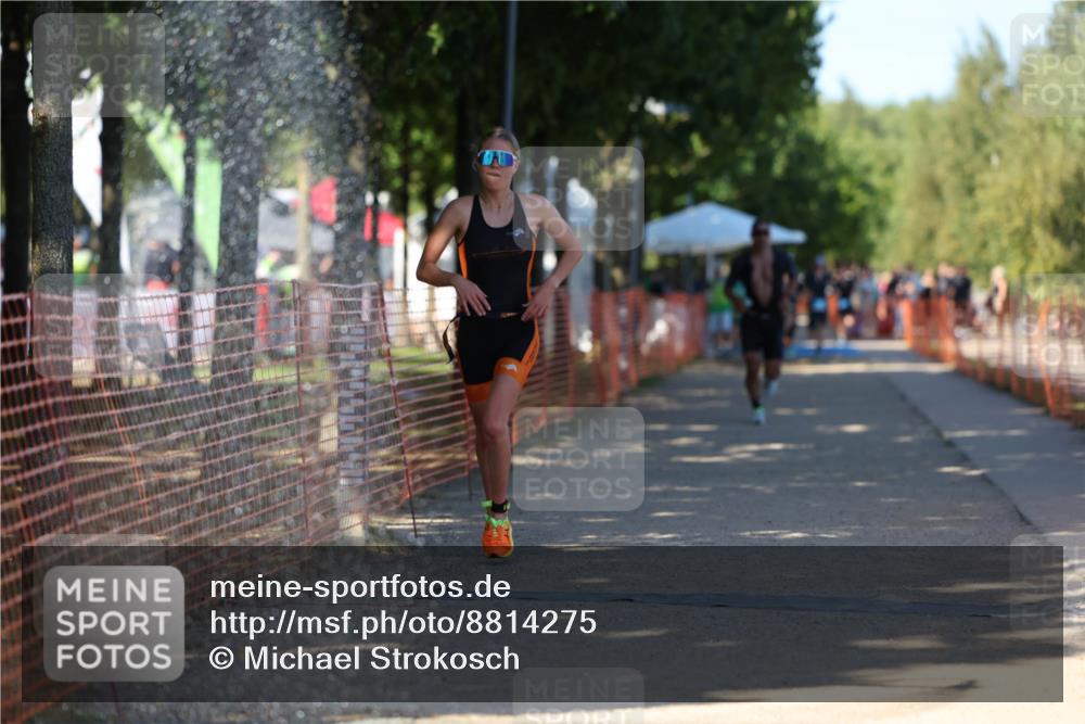 07.09.2025 - 19. Norderstedt Triathlon Michael Strokosch http://msf.ph/oto/8814275 07.09.2025 15:29:43 Laufen 395, 911, 1022, 1434 meine-sportfotos.de