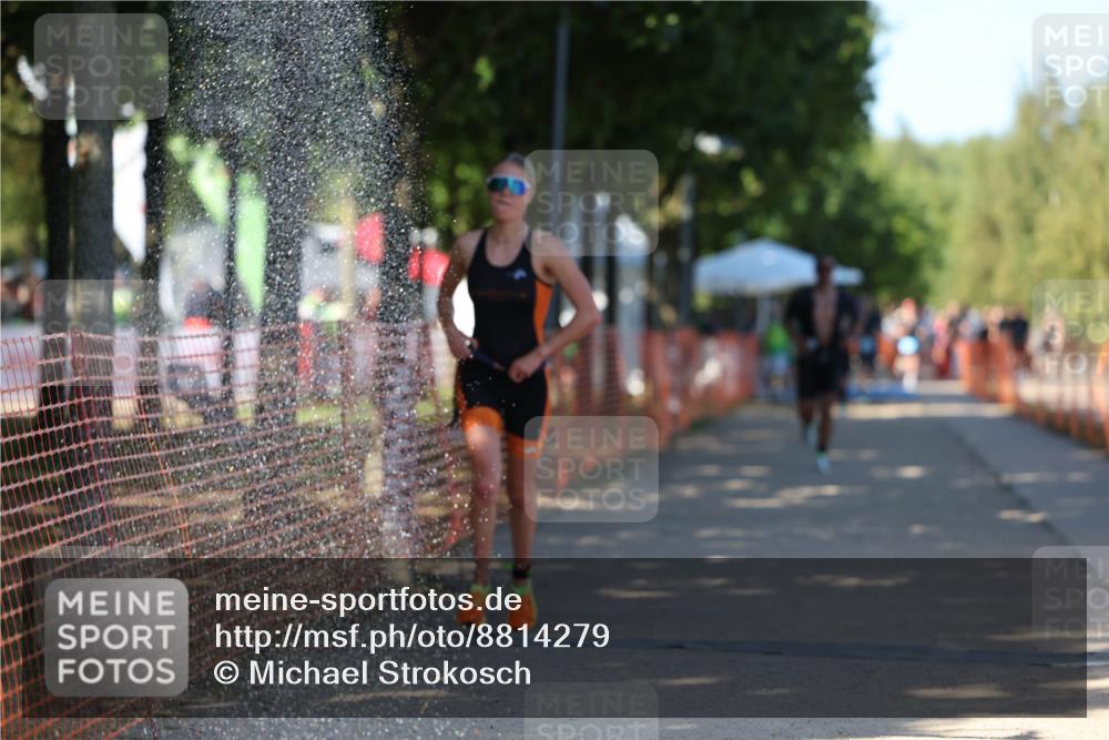 07.09.2025 - 19. Norderstedt Triathlon Michael Strokosch http://msf.ph/oto/8814279 07.09.2025 15:29:43 Laufen 395, 911, 1022, 1434 meine-sportfotos.de