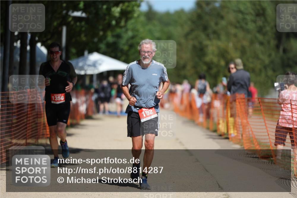 07.09.2025 - 19. Norderstedt Triathlon Michael Strokosch http://msf.ph/oto/8814287 07.09.2025 12:53:22 Laufen 192, 1350 meine-sportfotos.de