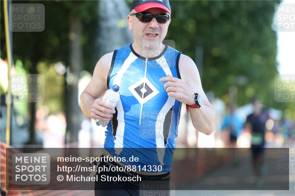 07.09.2025 - 19. Norderstedt Triathlon Michael Strokosch http://msf.ph/oto/8814330 07.09.2025 16:27:19 Laufen 497, 1068, 1070, 1567 meine-sportfotos.de