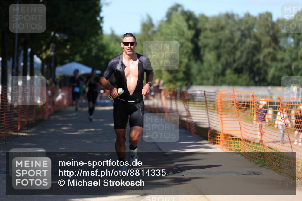 07.09.2025 - 19. Norderstedt Triathlon Michael Strokosch http://msf.ph/oto/8814335 07.09.2025 15:29:49 Laufen 911, 1414 meine-sportfotos.de