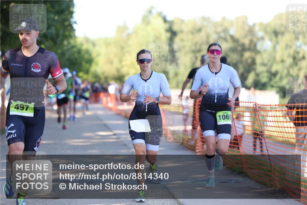 07.09.2025 - 19. Norderstedt Triathlon Michael Strokosch http://msf.ph/oto/8814340 07.09.2025 16:27:22 Laufen 421, 497, 1068, 1070 meine-sportfotos.de