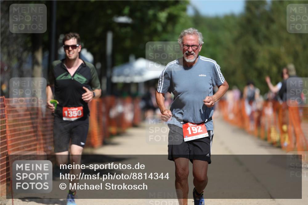 07.09.2025 - 19. Norderstedt Triathlon Michael Strokosch http://msf.ph/oto/8814344 07.09.2025 12:53:24 Laufen 192, 1350 meine-sportfotos.de