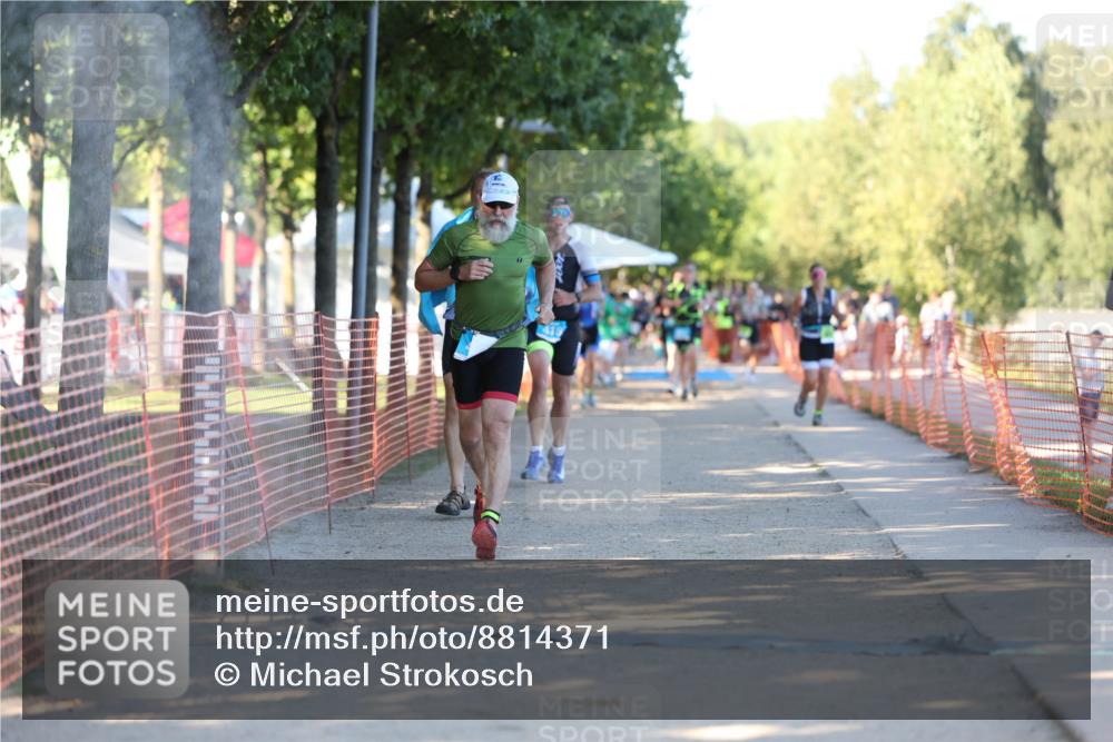 07.09.2025 - 19. Norderstedt Triathlon Michael Strokosch http://msf.ph/oto/8814371 07.09.2025 16:27:26 Laufen 416, 421, 497, 1068, 1070, 1534 meine-sportfotos.de