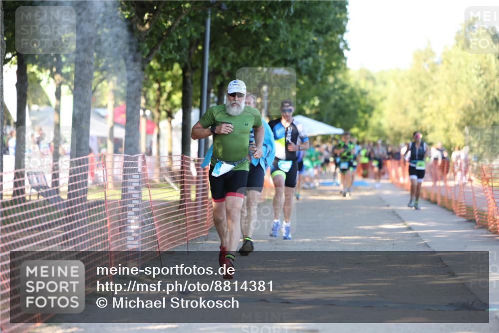 07.09.2025 - 19. Norderstedt Triathlon Michael Strokosch http://msf.ph/oto/8814381 07.09.2025 16:27:27 Laufen 416, 421, 1068, 1534 meine-sportfotos.de
