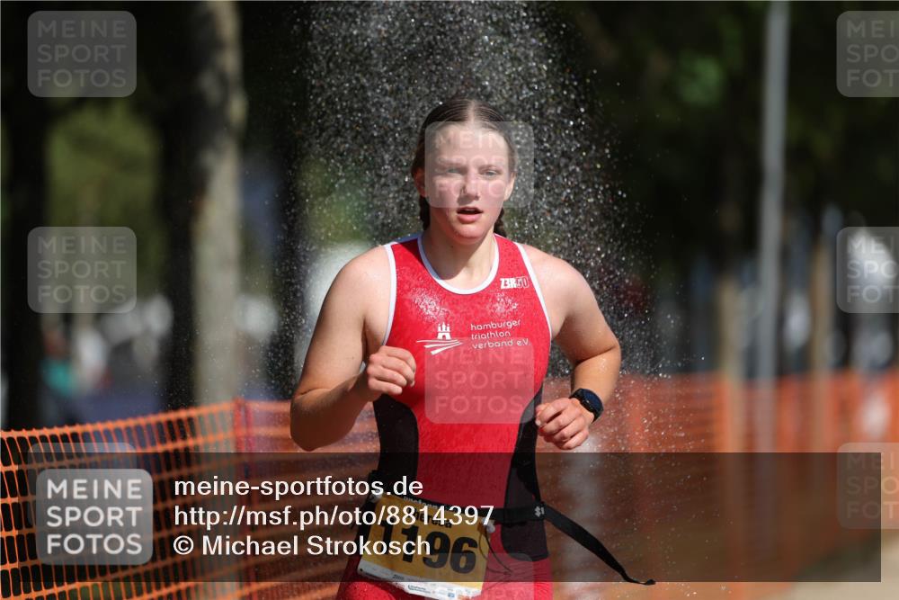 07.09.2025 - 19. Norderstedt Triathlon Michael Strokosch http://msf.ph/oto/8814397 07.09.2025 11:43:51 Laufen 1196, 1236, 1308 meine-sportfotos.de