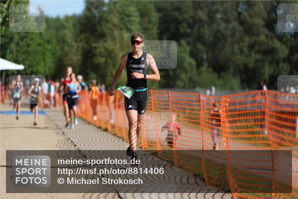 07.09.2025 - 19. Norderstedt Triathlon Michael Strokosch http://msf.ph/oto/8814406 07.09.2025 10:45:21 Laufen 114, 668 meine-sportfotos.de