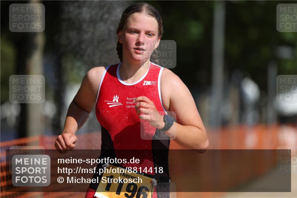 07.09.2025 - 19. Norderstedt Triathlon Michael Strokosch http://msf.ph/oto/8814418 07.09.2025 11:43:52 Laufen 1196, 1236, 1308 meine-sportfotos.de