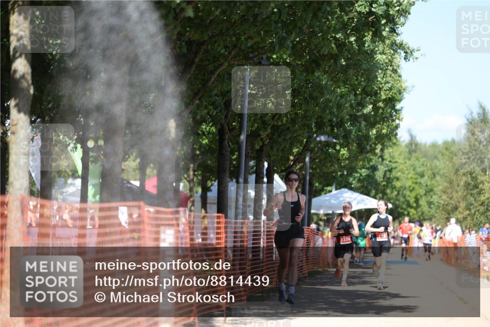 07.09.2025 - 19. Norderstedt Triathlon Michael Strokosch http://msf.ph/oto/8814439 07.09.2025 13:34:44 Laufen 240, 272, 352 meine-sportfotos.de
