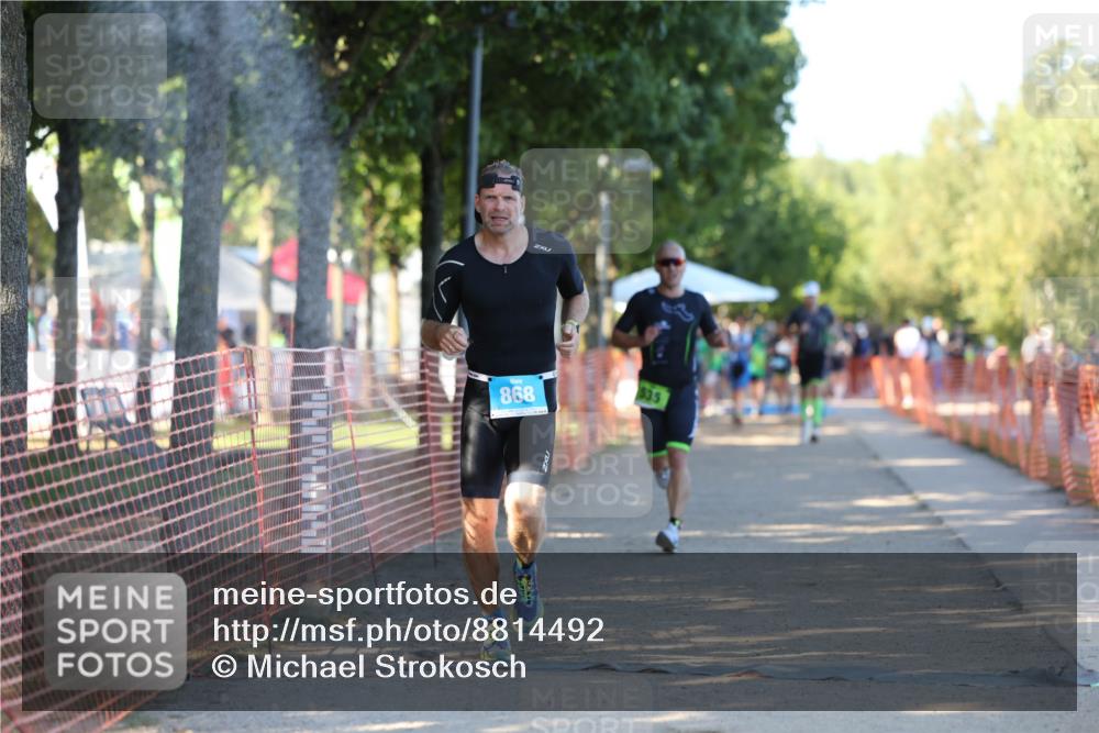07.09.2025 - 19. Norderstedt Triathlon Michael Strokosch http://msf.ph/oto/8814492 07.09.2025 16:27:46 Laufen 512, 524, 535, 868, 1632 meine-sportfotos.de
