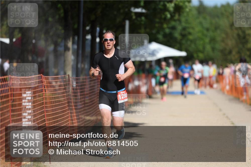 07.09.2025 - 19. Norderstedt Triathlon Michael Strokosch http://msf.ph/oto/8814505 07.09.2025 12:53:35 Laufen 1260, 1280 meine-sportfotos.de