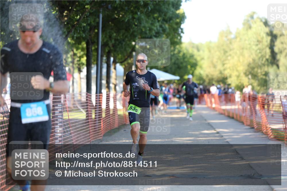 07.09.2025 - 19. Norderstedt Triathlon Michael Strokosch http://msf.ph/oto/8814511 07.09.2025 16:27:48 Laufen 535, 868, 882 meine-sportfotos.de