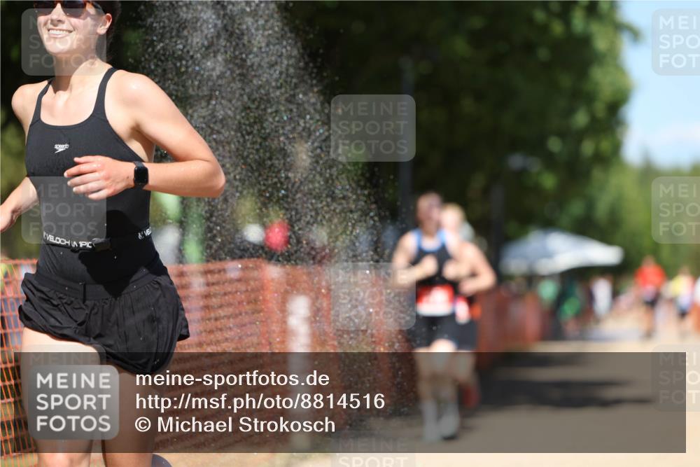 07.09.2025 - 19. Norderstedt Triathlon Michael Strokosch http://msf.ph/oto/8814516 07.09.2025 13:34:50 Laufen 175, 272, 1374 meine-sportfotos.de