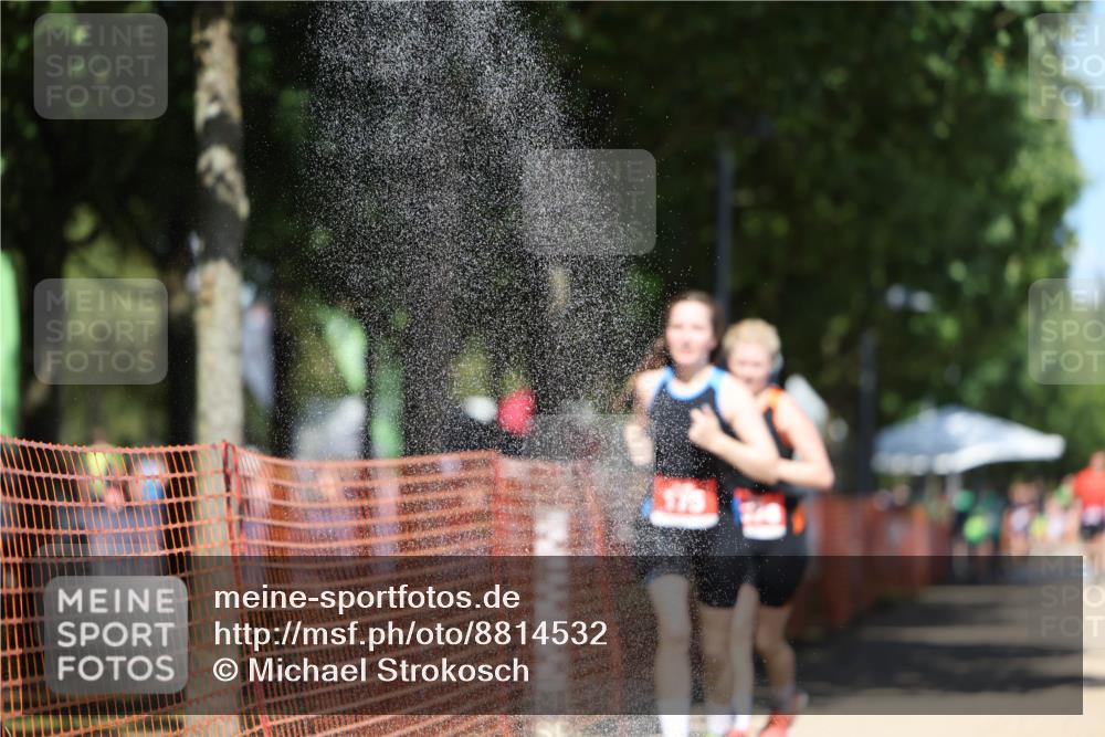 07.09.2025 - 19. Norderstedt Triathlon Michael Strokosch http://msf.ph/oto/8814532 07.09.2025 13:34:51 Laufen 175, 272, 1374 meine-sportfotos.de