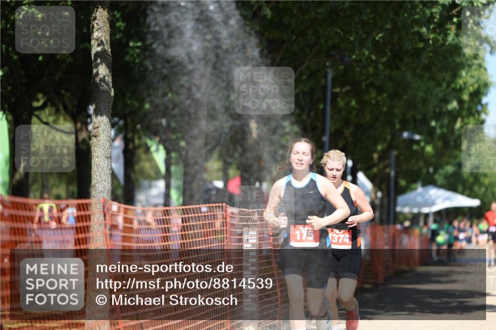 07.09.2025 - 19. Norderstedt Triathlon Michael Strokosch http://msf.ph/oto/8814539 07.09.2025 13:34:52 Laufen 175, 272, 1374 meine-sportfotos.de