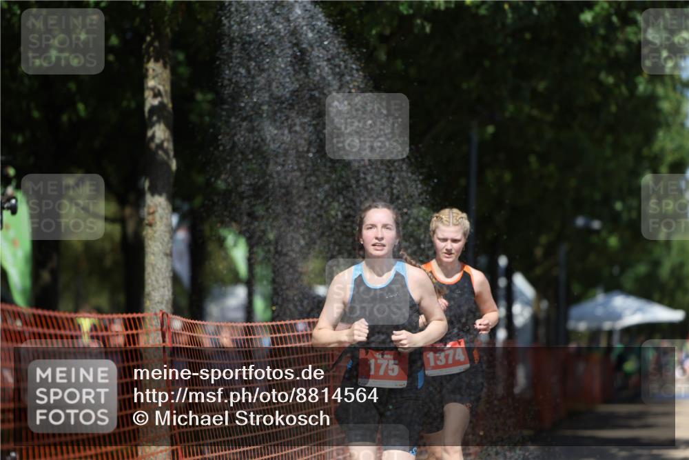 07.09.2025 - 19. Norderstedt Triathlon Michael Strokosch http://msf.ph/oto/8814564 07.09.2025 13:34:52 Laufen 175, 272, 1374 meine-sportfotos.de