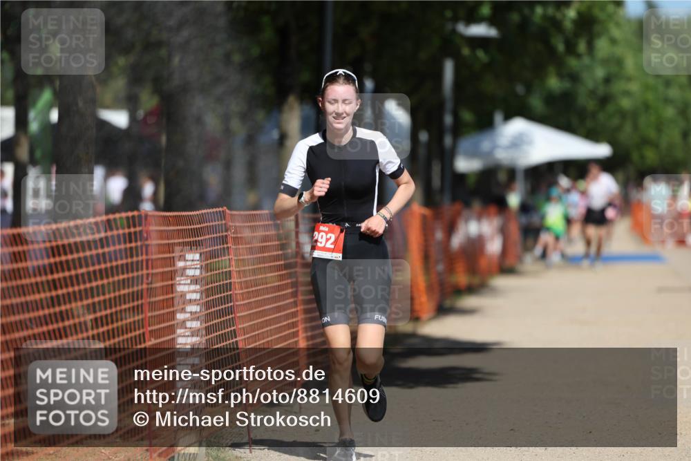 07.09.2025 - 19. Norderstedt Triathlon Michael Strokosch http://msf.ph/oto/8814609 07.09.2025 12:55:10 Laufen 292 meine-sportfotos.de