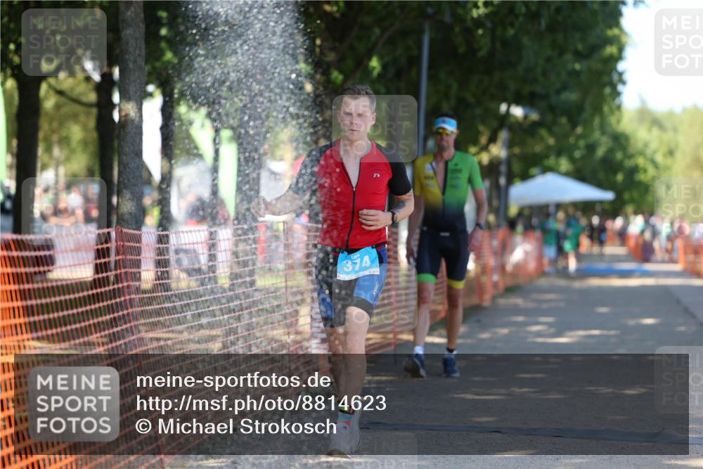 07.09.2025 - 19. Norderstedt Triathlon Michael Strokosch http://msf.ph/oto/8814623 07.09.2025 15:30:16 Laufen 374, 1032 meine-sportfotos.de