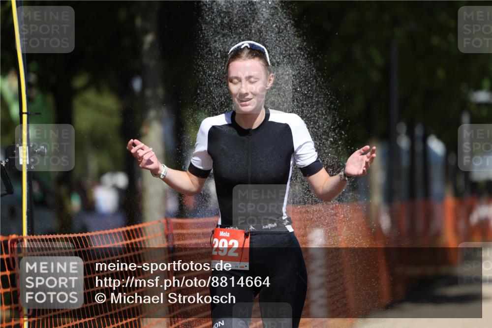 07.09.2025 - 19. Norderstedt Triathlon Michael Strokosch http://msf.ph/oto/8814664 07.09.2025 12:55:12 Laufen 292 meine-sportfotos.de