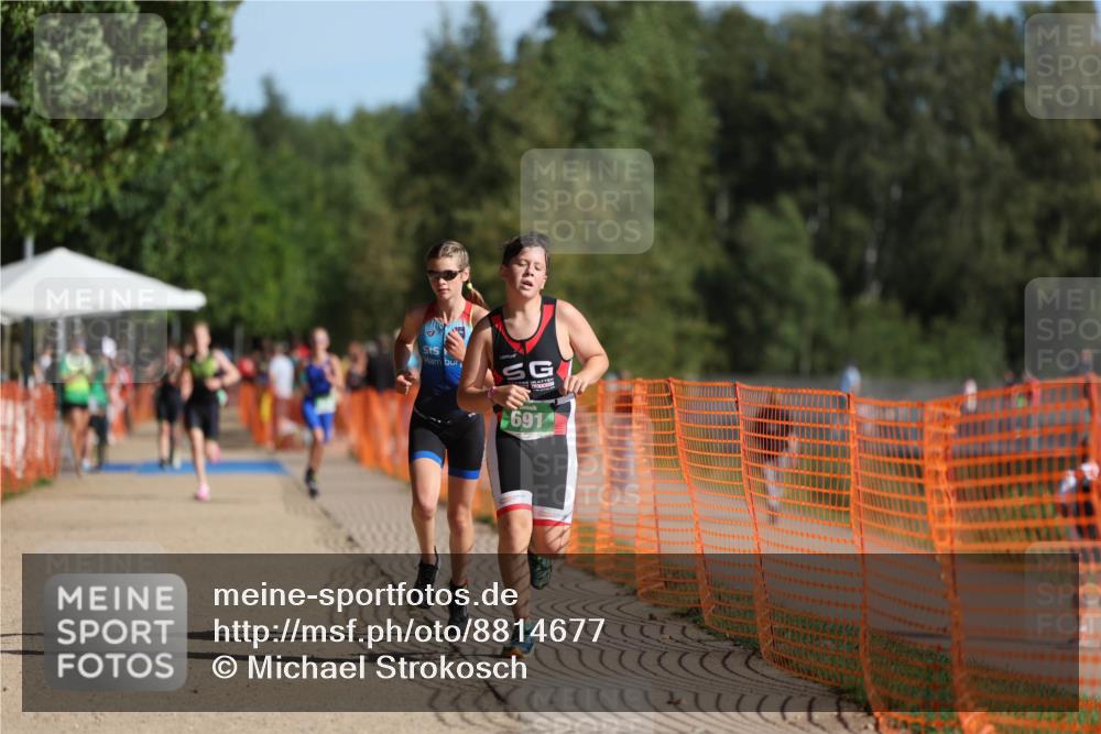 07.09.2025 - 19. Norderstedt Triathlon Michael Strokosch http://msf.ph/oto/8814677 07.09.2025 10:45:37 Laufen 76, 669, 691 meine-sportfotos.de
