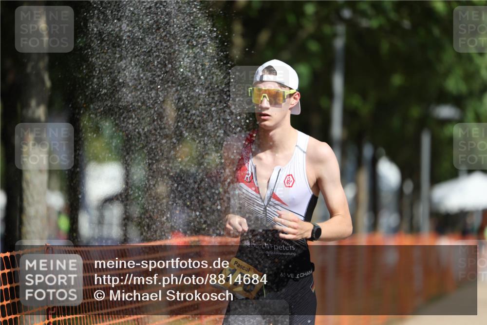 07.09.2025 - 19. Norderstedt Triathlon Michael Strokosch http://msf.ph/oto/8814684 07.09.2025 11:44:05 Laufen 1174, 1176, 1195, 1203, 1219 meine-sportfotos.de