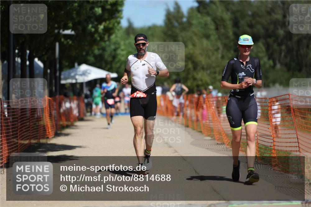 07.09.2025 - 19. Norderstedt Triathlon Michael Strokosch http://msf.ph/oto/8814688 07.09.2025 12:55:23 Laufen 187, 1392 meine-sportfotos.de